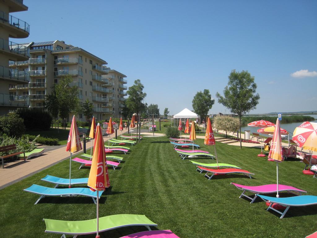 Wellness Apartments In Velence Buitenkant foto