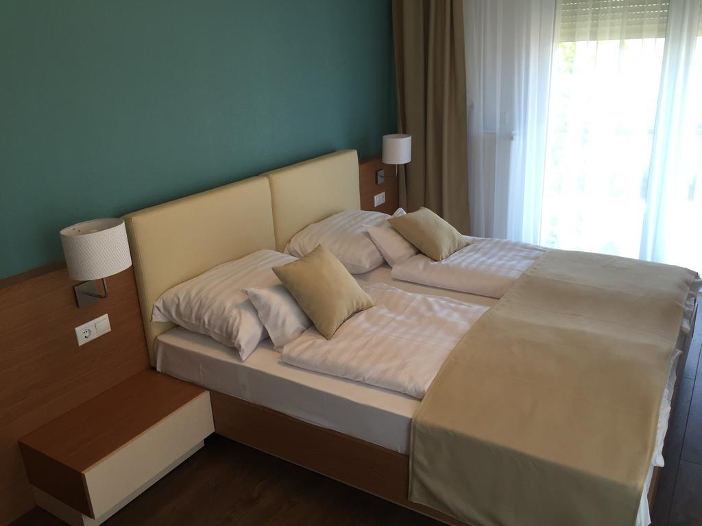 Wellness Apartments In Velence Buitenkant foto